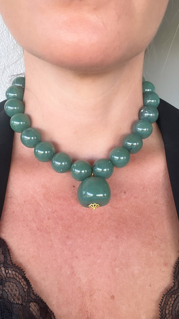 Collar Tessa en verde