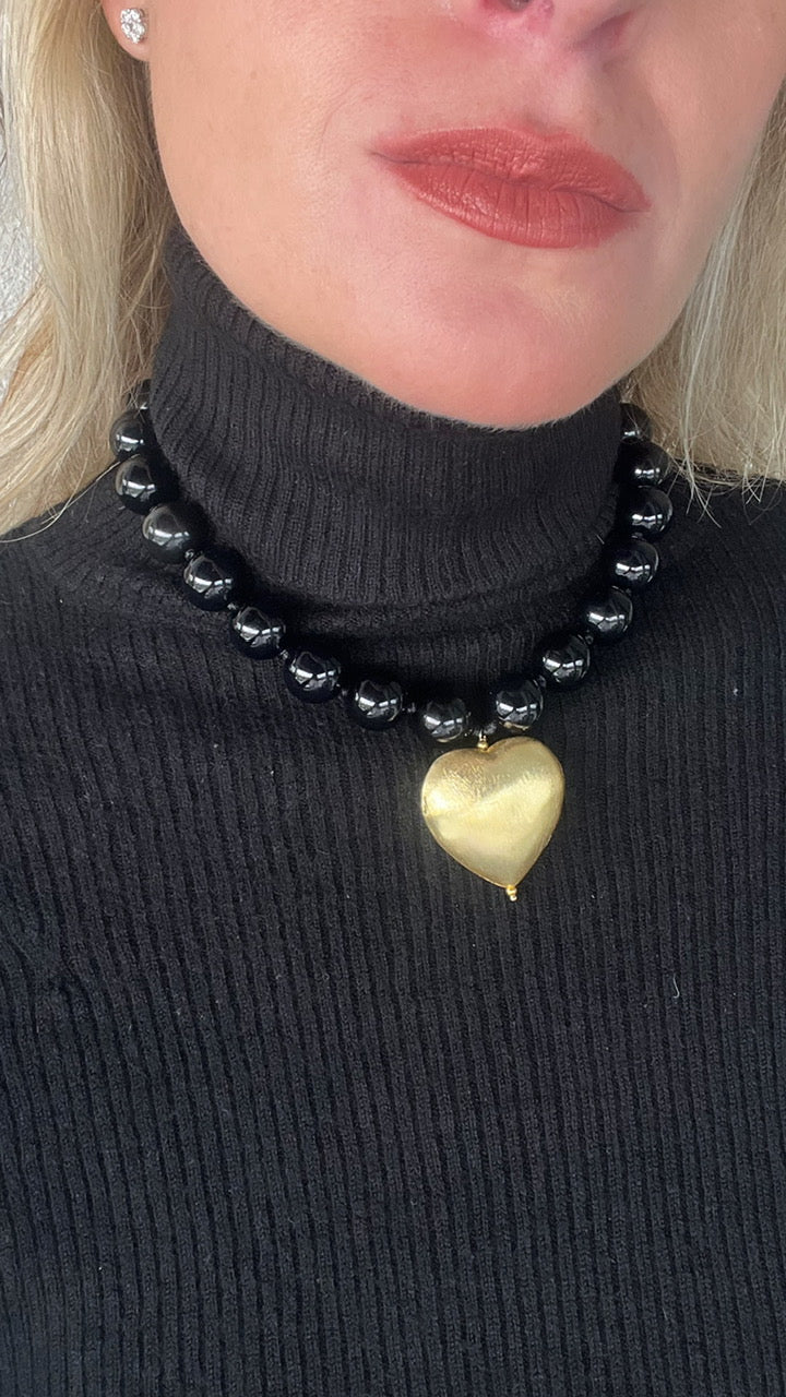 Collar Cuore en negro