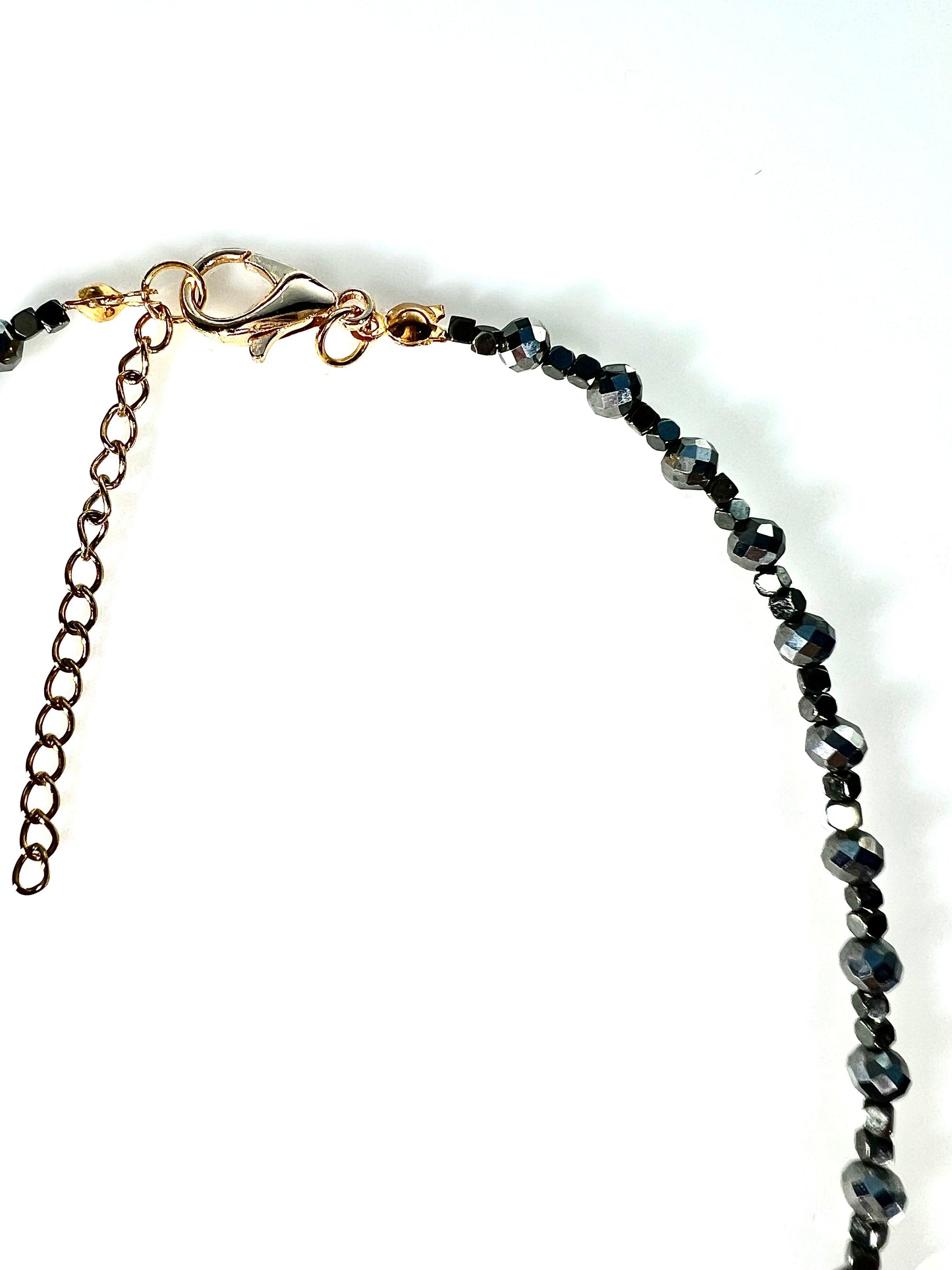 Collar Flor en hematites