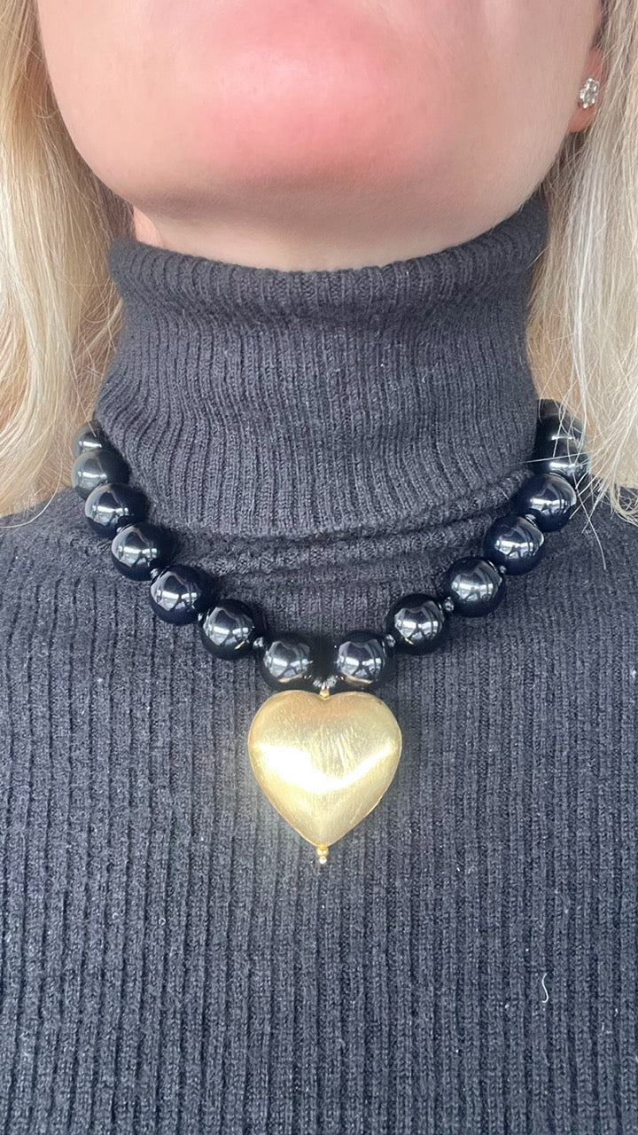 Collar Cuore en negro