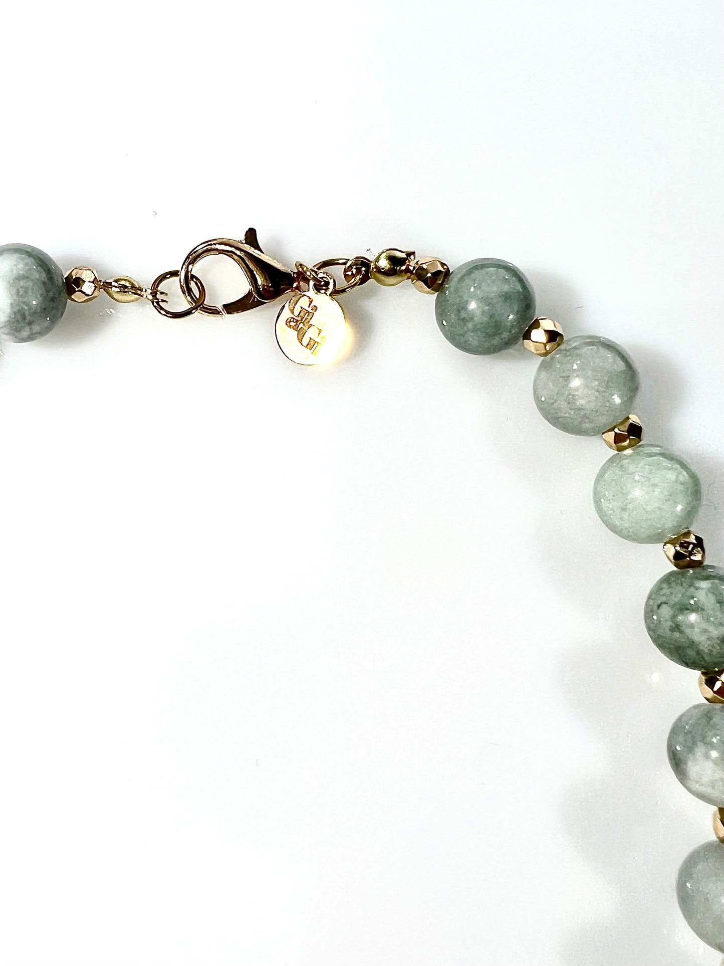 Collar Grey