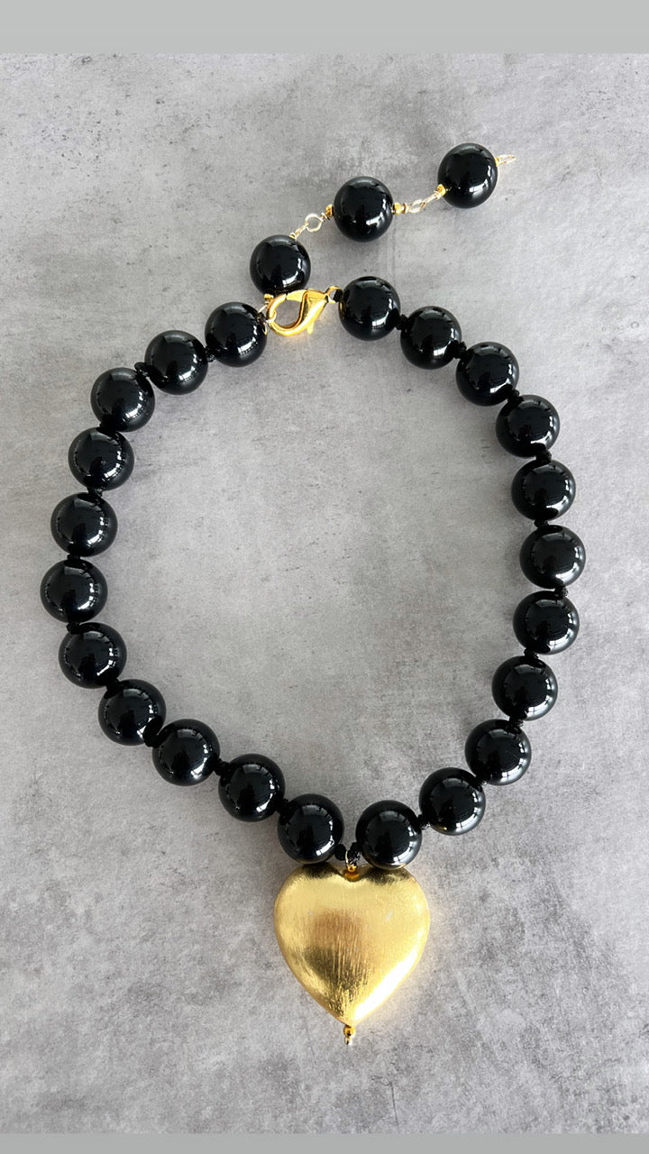 Collar Cuore en negro
