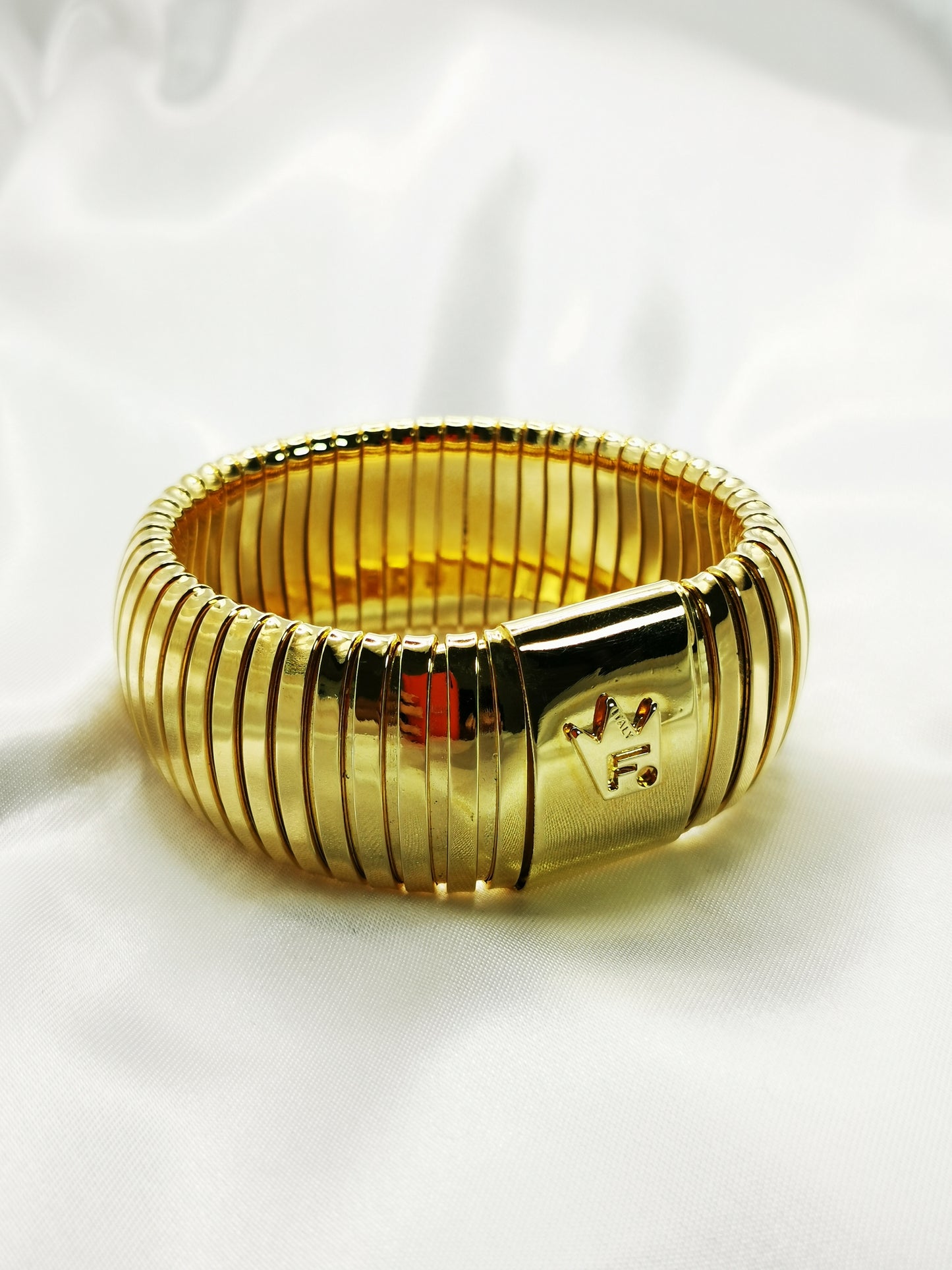 Pulsera tubogas oro 3cm ancho