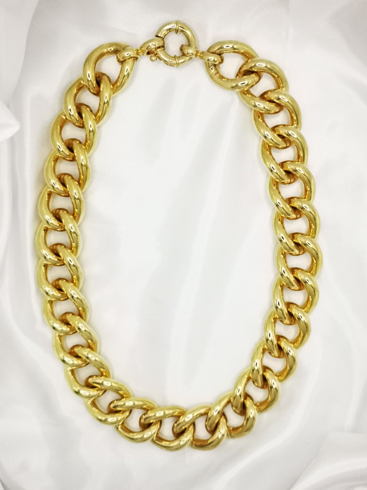 Collar eslabones en oro