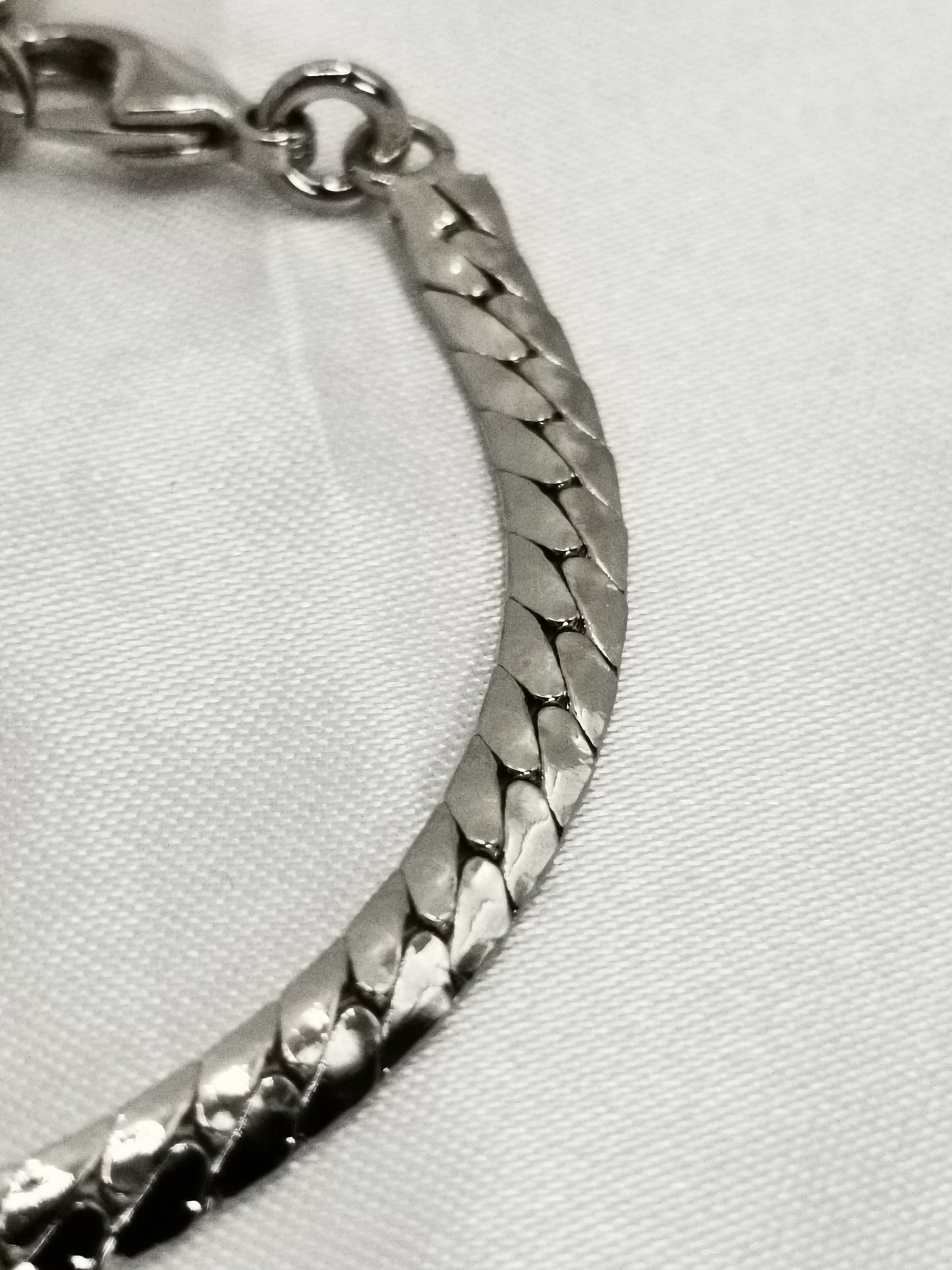 Pulsera en rodio