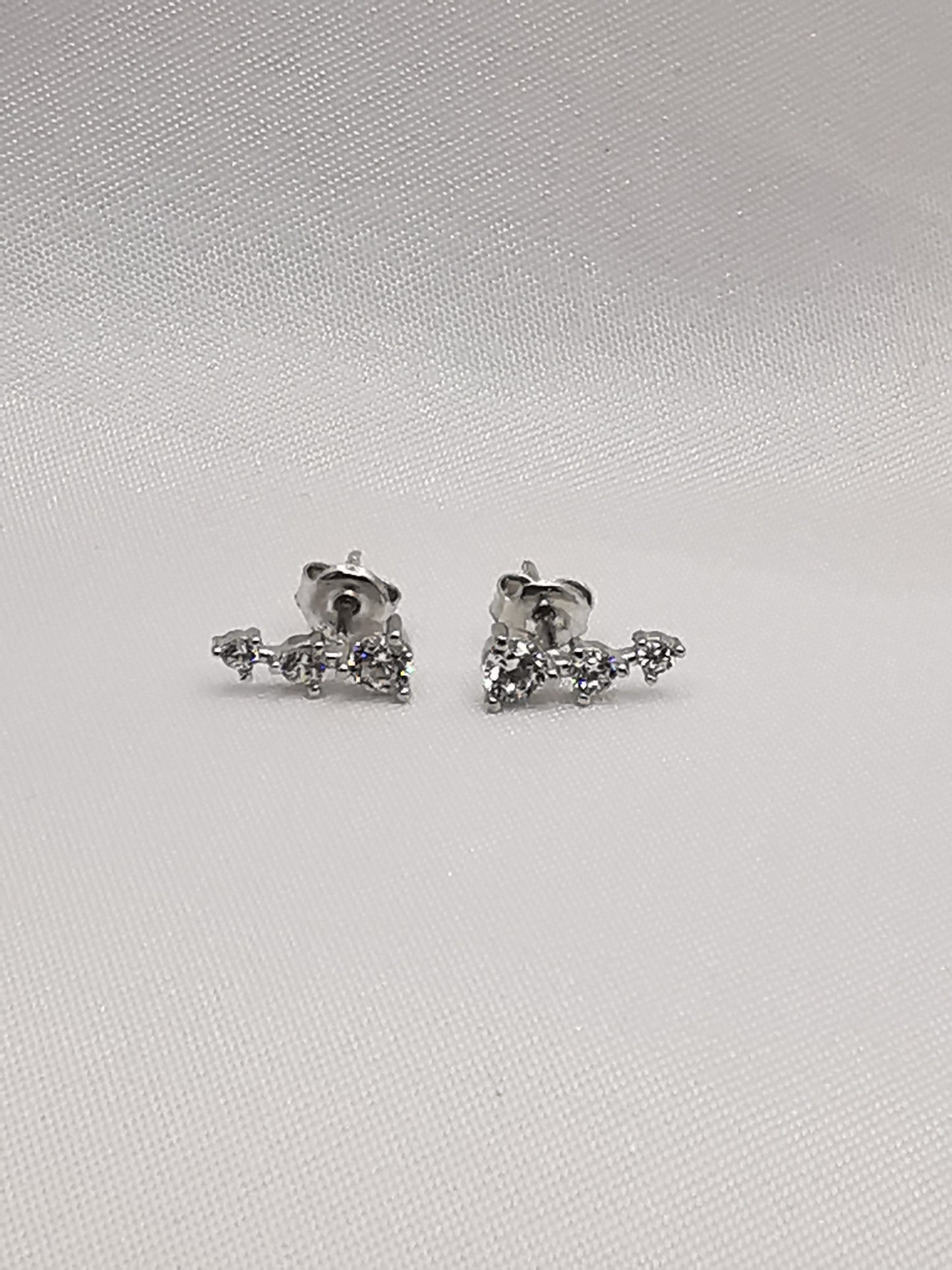 Pendientes trepadoras rodio