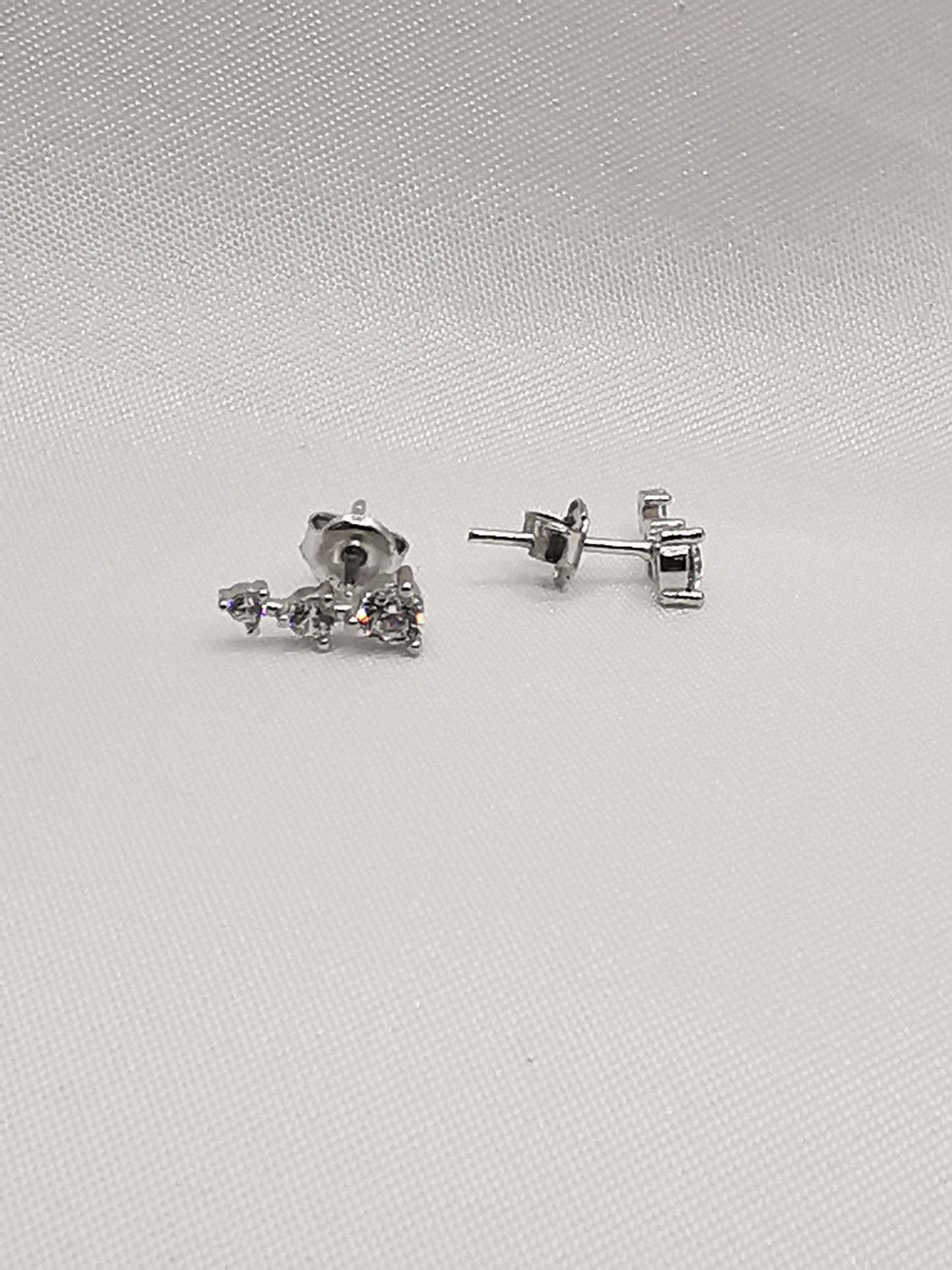 Pendientes trepadoras rodio