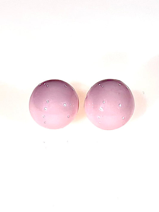 Pendientes media esfera rosa