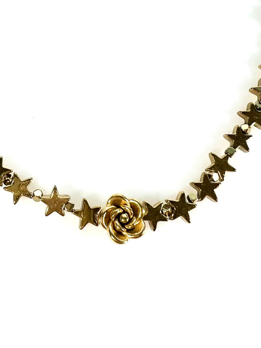 Collar Flor estrellitas