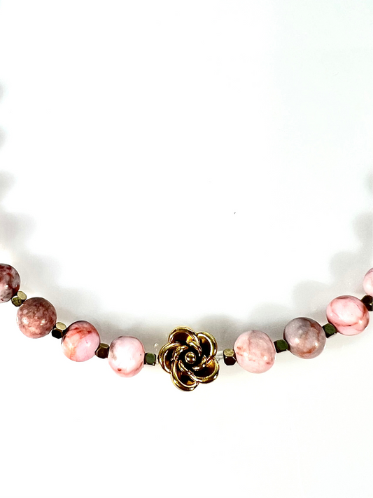Collar Flor en jaspe zebra