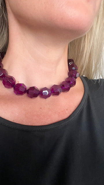 Collar cristallo violeta