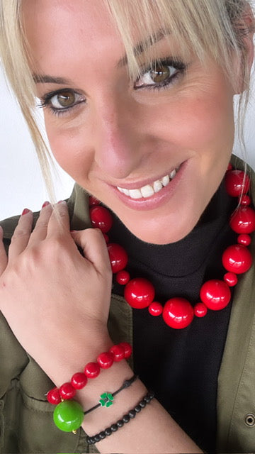 Collar rojo