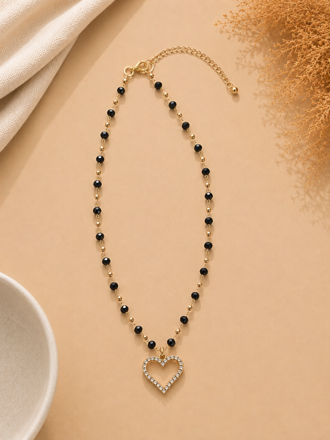 Collar Corazón Black Shine