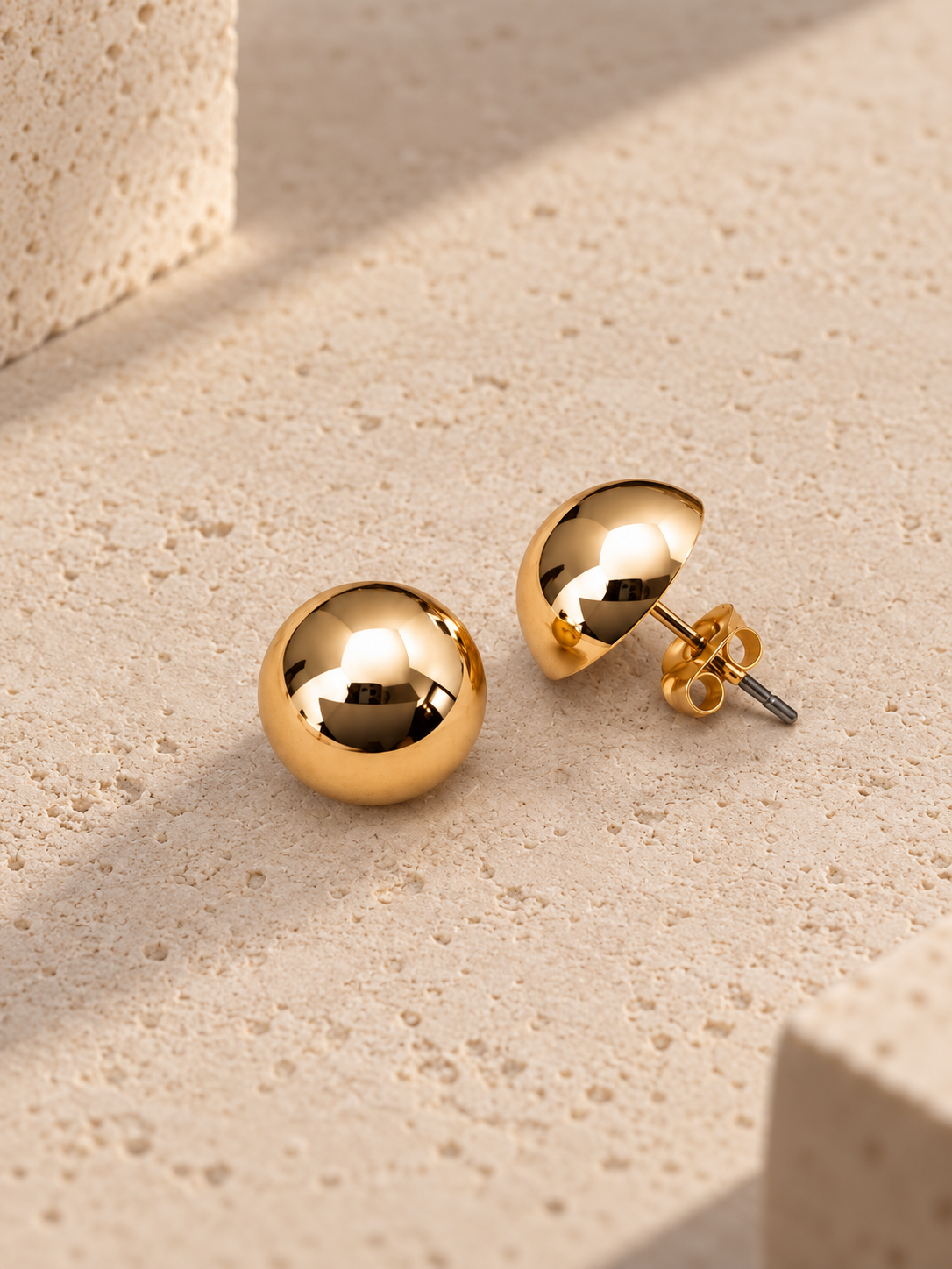 Pendientes Media Esfera Gold 12mm