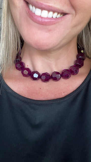 Collar cristallo violeta