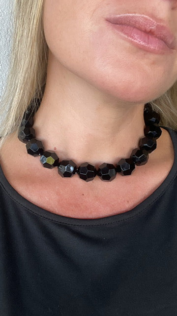 Collar cristallo negro