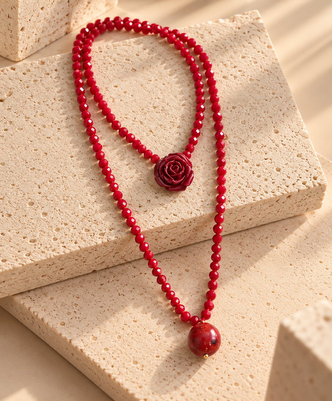 Collar Camelia Two Burdeos