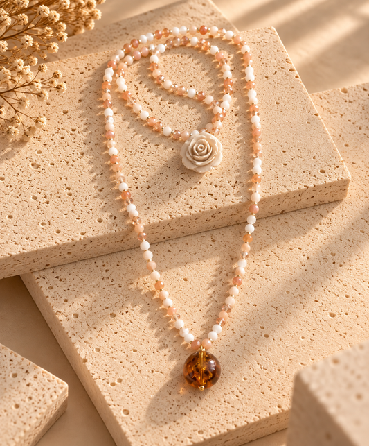 Collar Camelia Two Nude