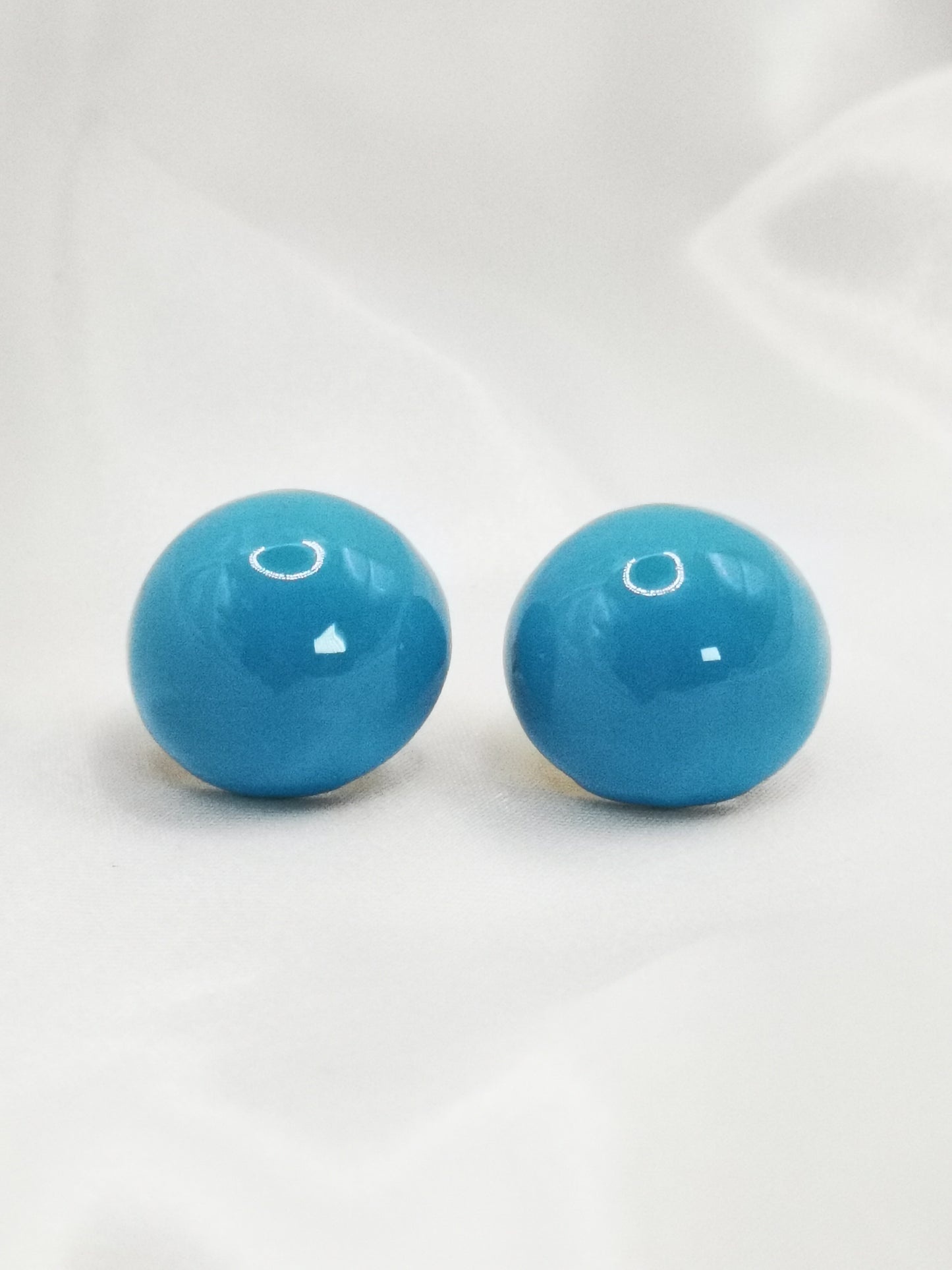 Pendientes esfera en turquesa