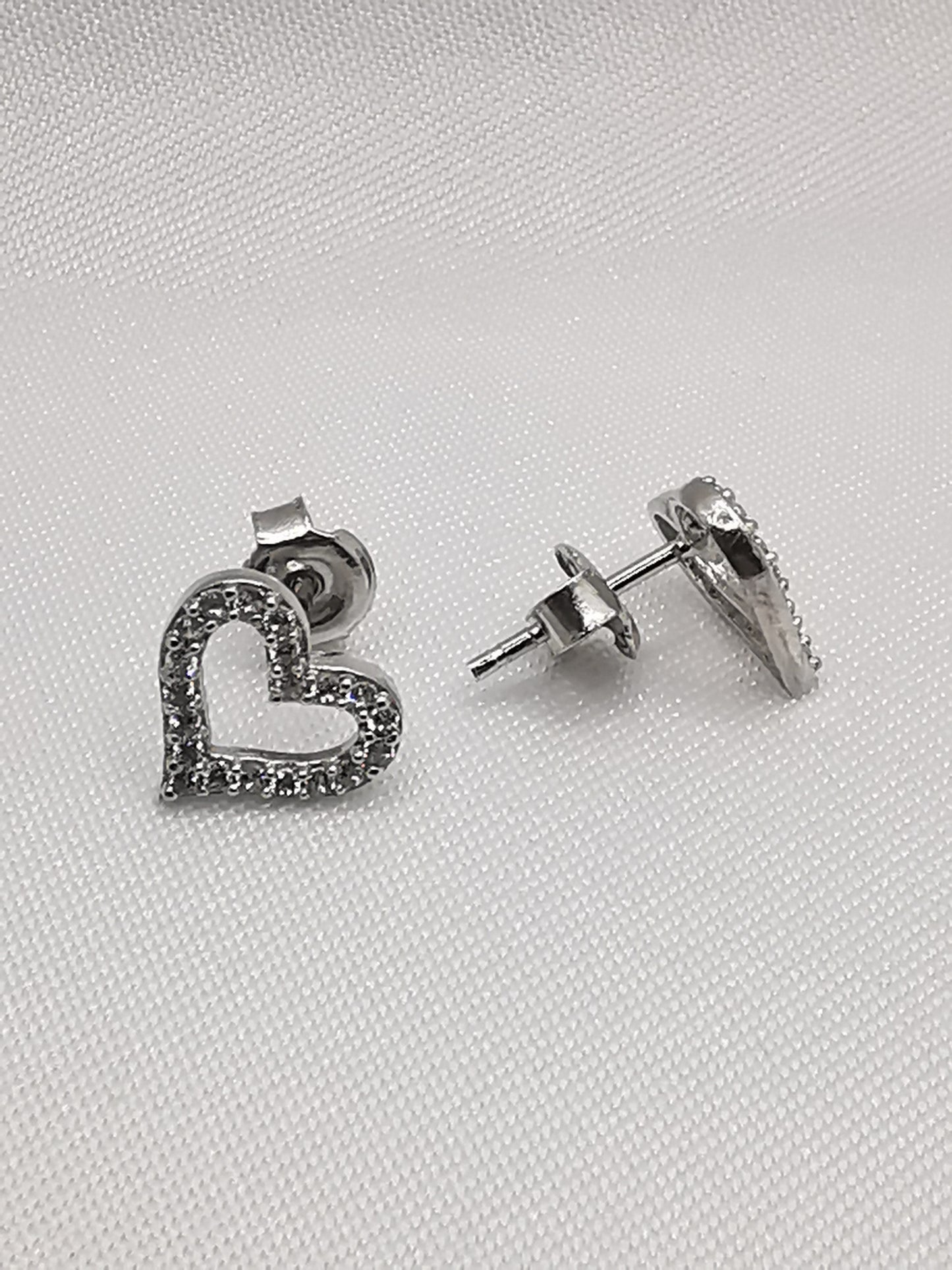 Pendientes dormilonas corazón