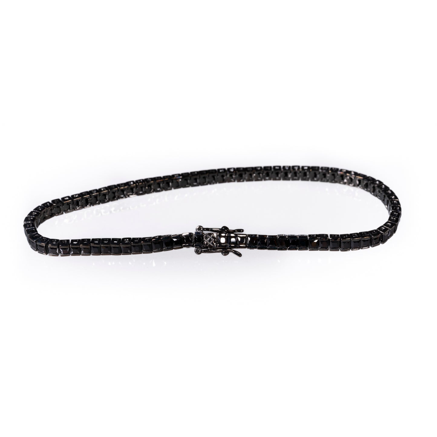 Pulsera rivière negra con circonitas negras cuadradas de 2 mm